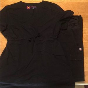 Urbane Maternity Scrubs Black